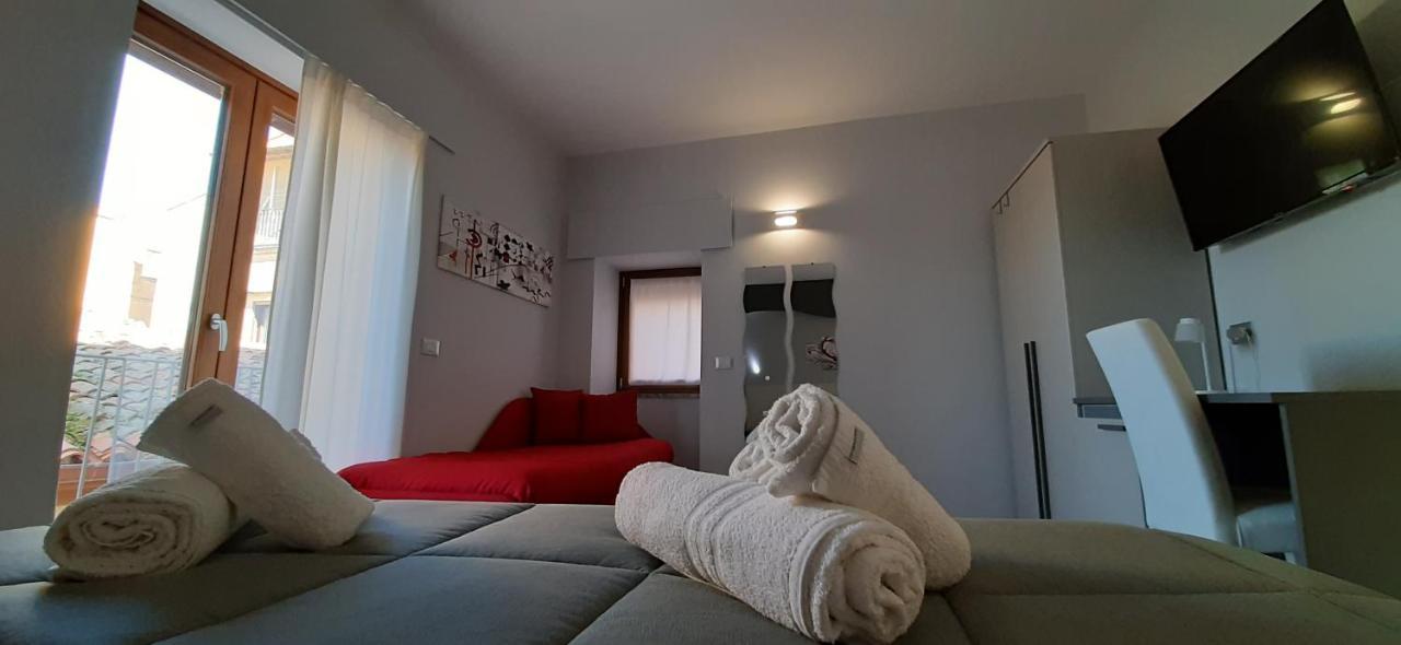 Donjon Suite Centro Storico Castelbuono  Εξωτερικό φωτογραφία