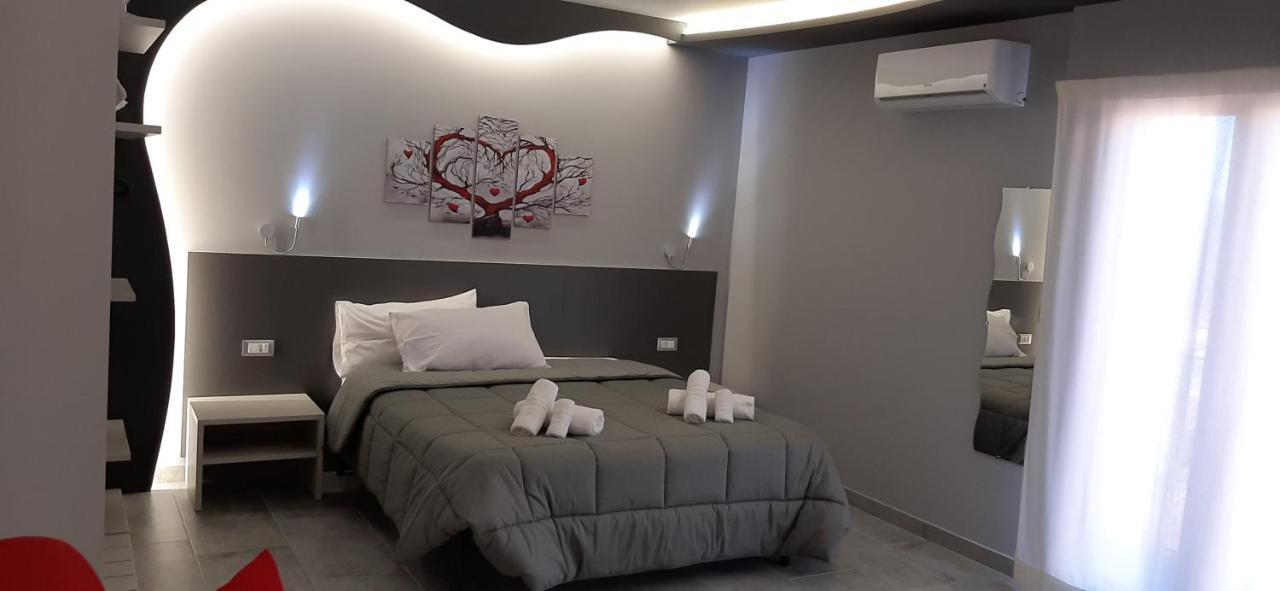 Donjon Suite Centro Storico Castelbuono  Εξωτερικό φωτογραφία
